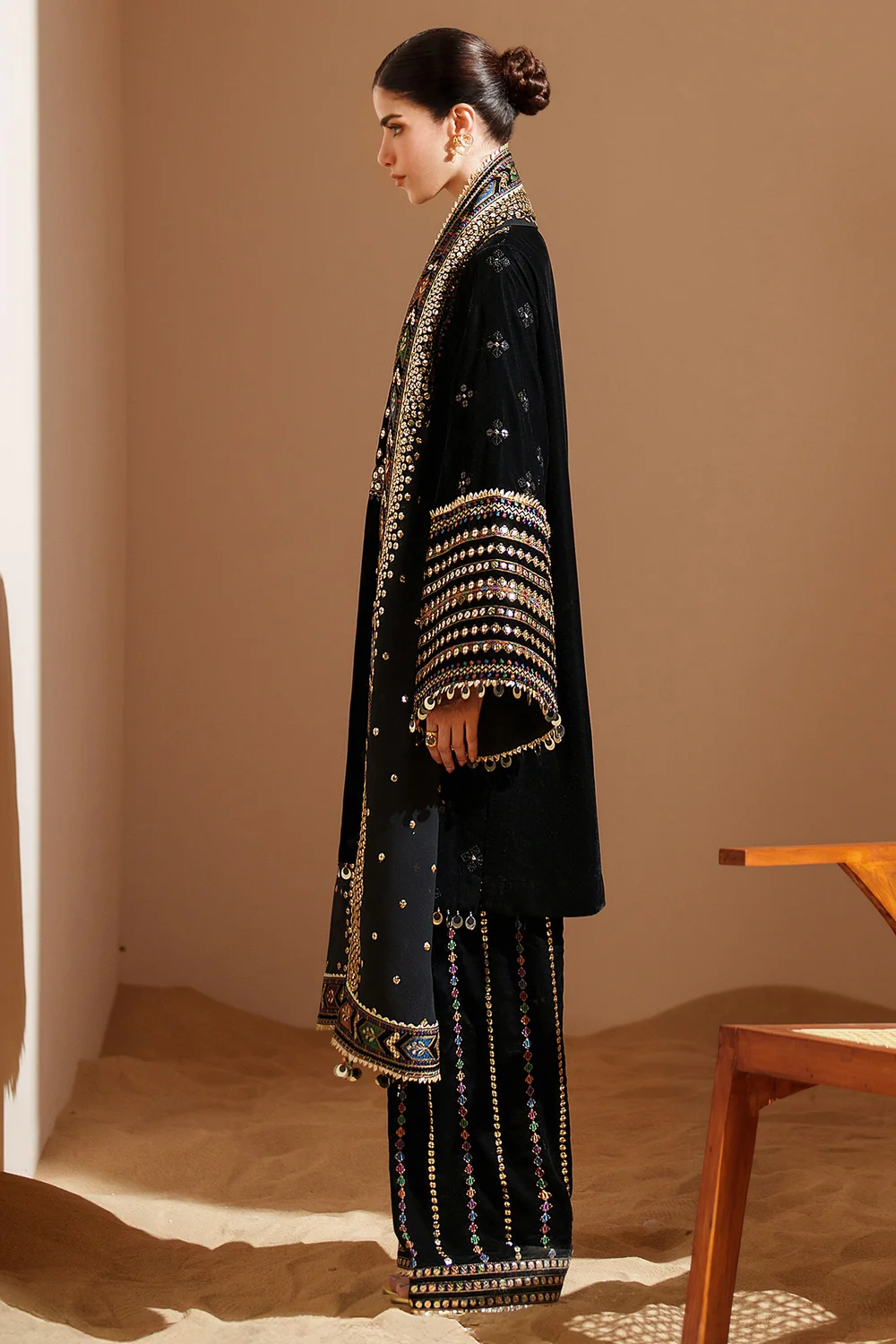 Embroidered Formal Three piece SR-18 - Image 7