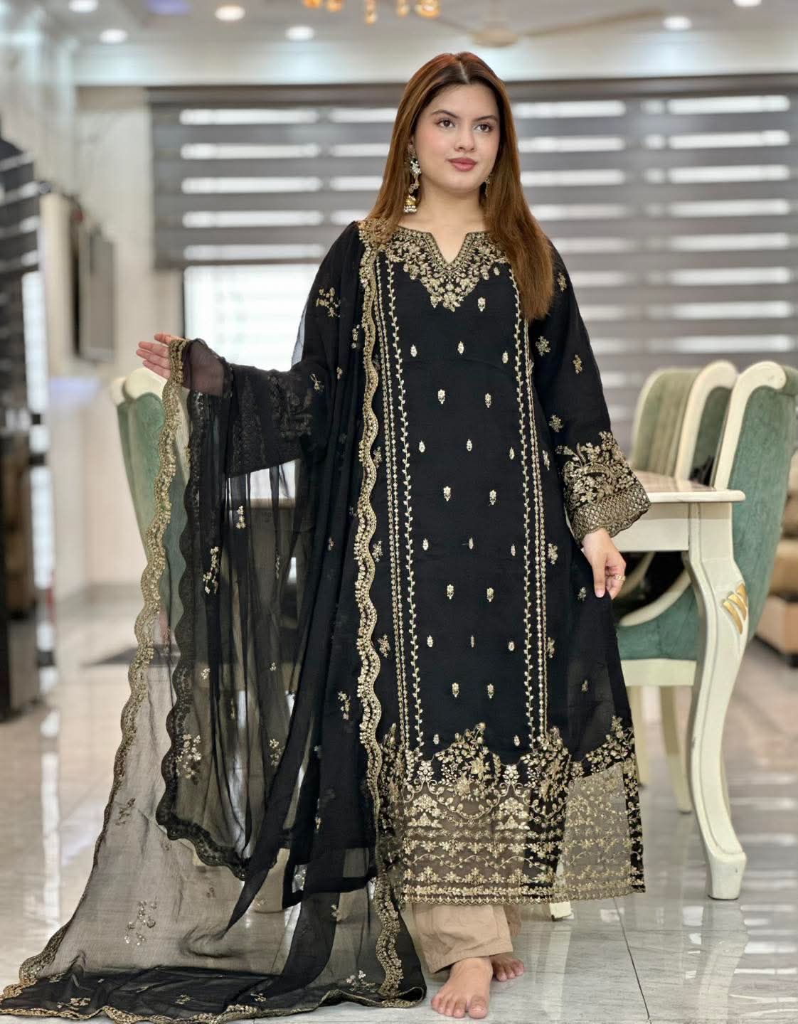 Black Zari Elegance ( SR 28 ) - Image 8